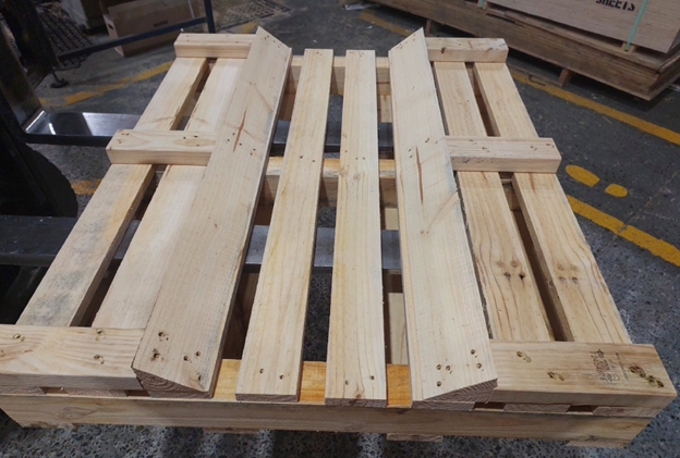 The Benefits of Custom-Built Wooden Pallets for Unique Products