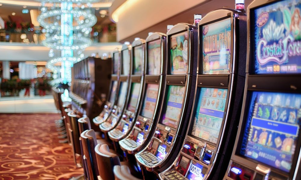 Why do online slot-based games differ in symbol density?